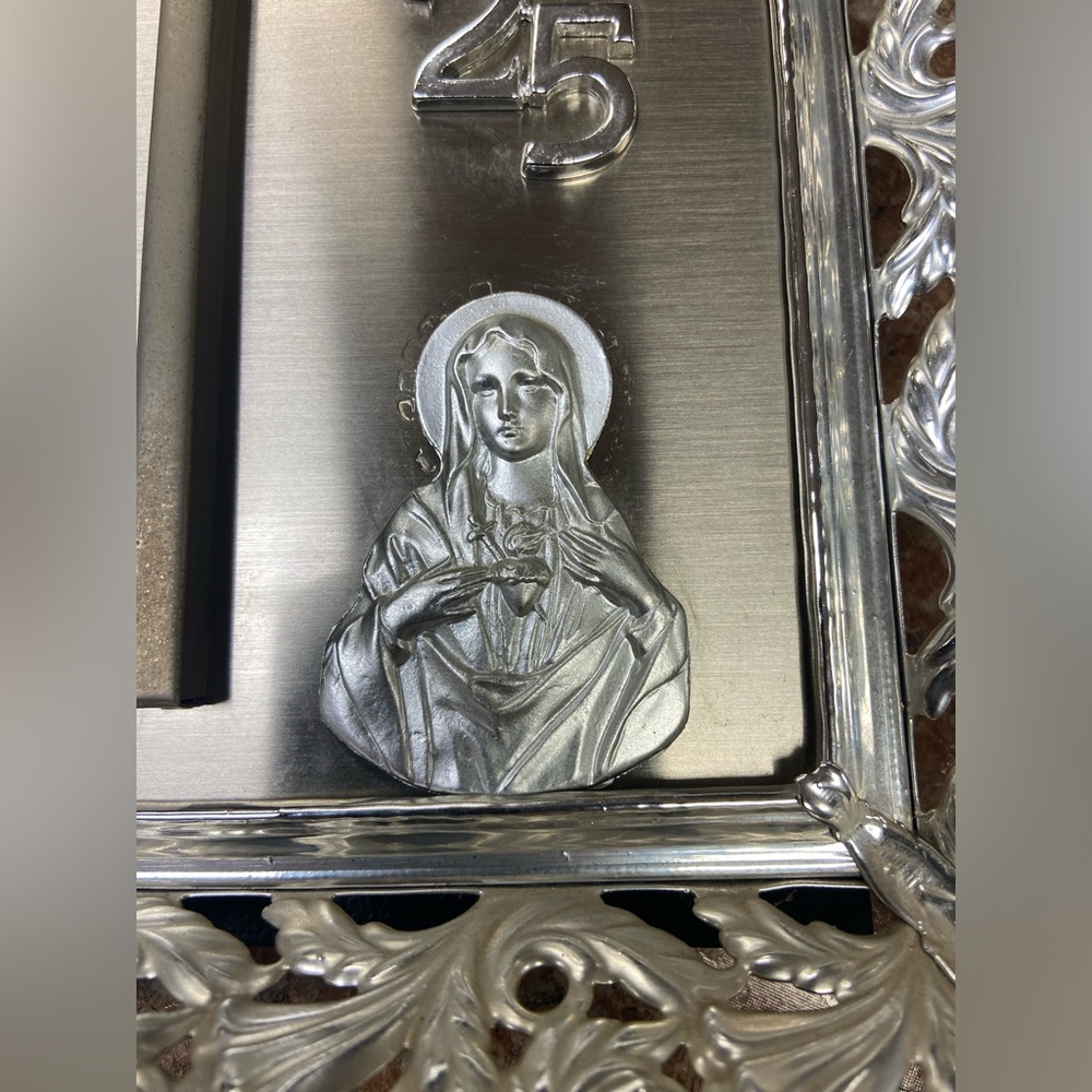 VINTAGE FRAME WITH JESUS AND MARRY